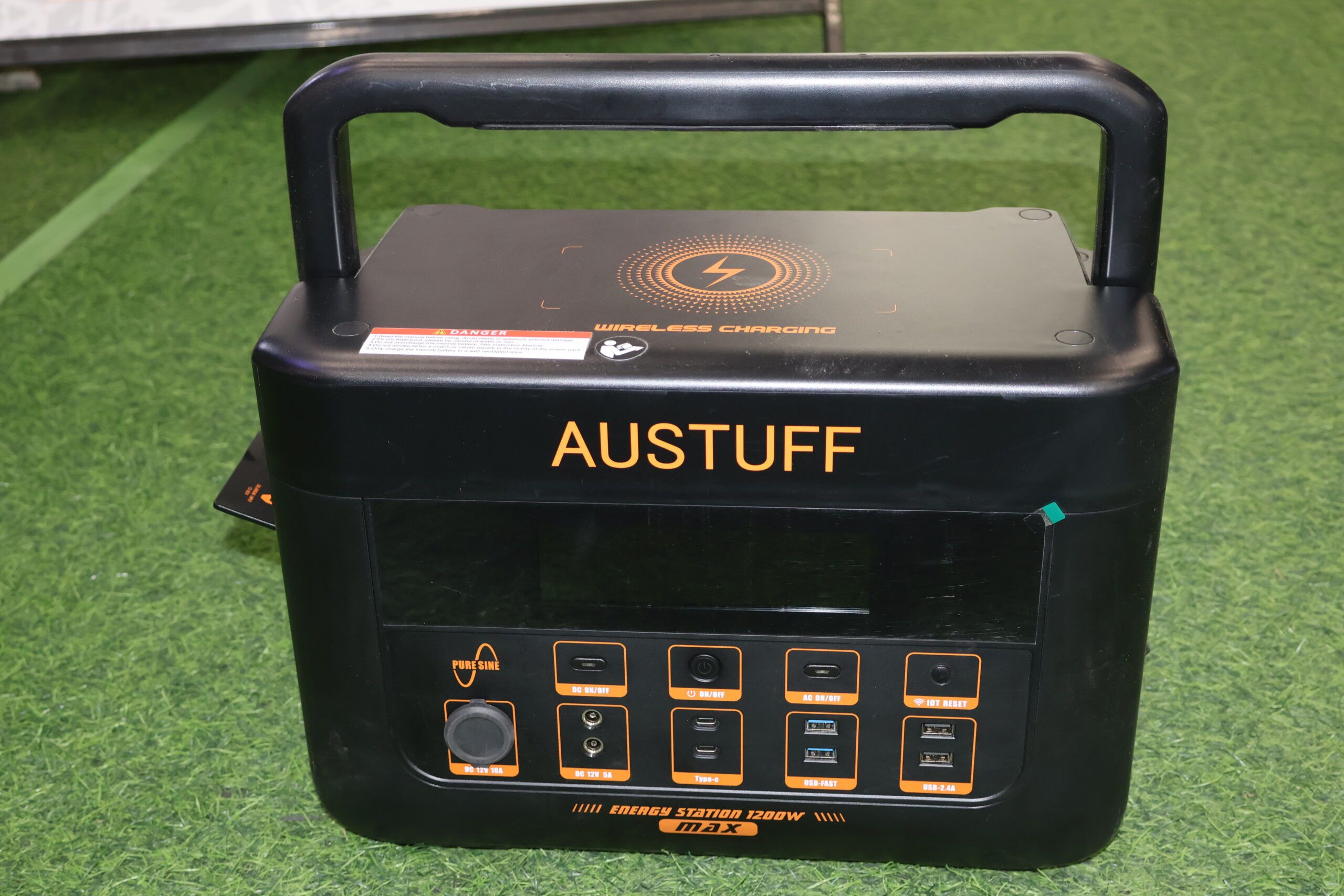 AusTuff 1200 POWER STATION - 1075Wh / 25.6V 42Ah (equivalent to 12.8V 84Ah) - Image 2