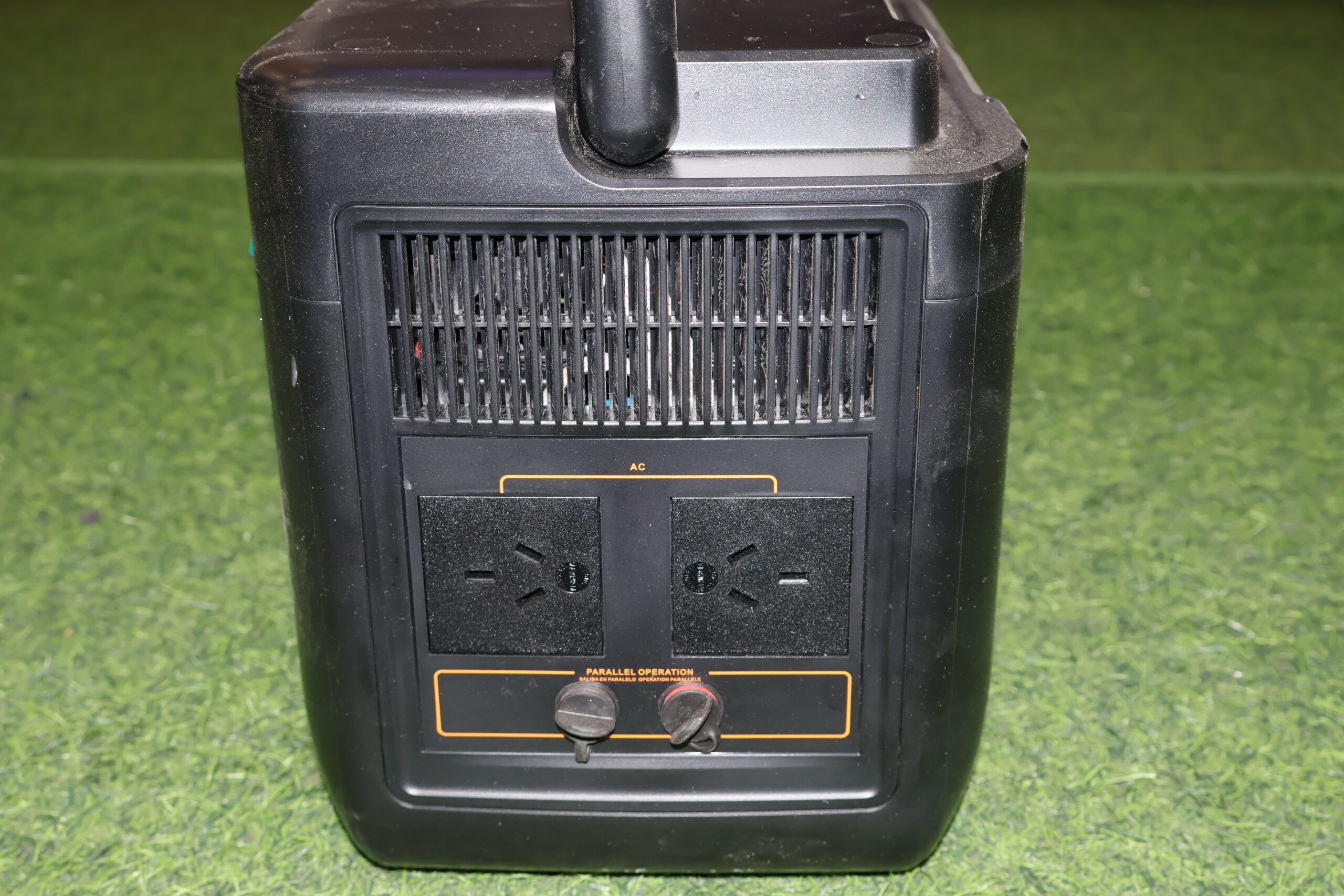 AusTuff 1200 POWER STATION - 1075Wh / 25.6V 42Ah (equivalent to 12.8V 84Ah) - Image 4